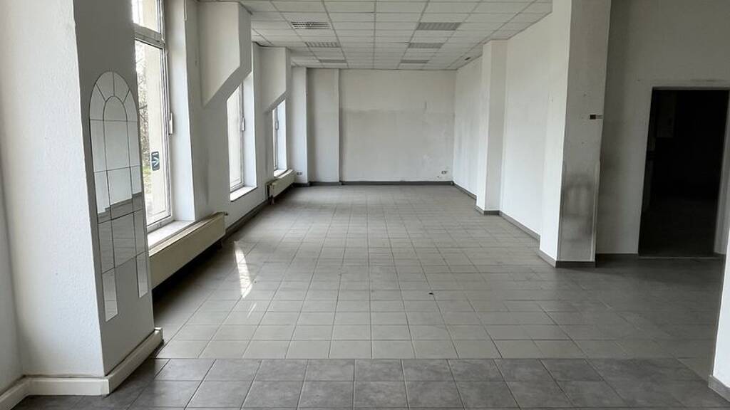 Haus zum Kauf 260.000 € 15 Zimmer 126 m² 2.300 m² Grundstück Altenburg 04600