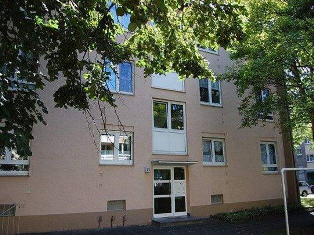 Wohnung zur Miete 900 € 3 Zimmer 62,6 m² 1. Geschoss frei ab 15.12.2025 Max-Eyth-Str. 33 Fechenheim Frankfurt am Main 60386