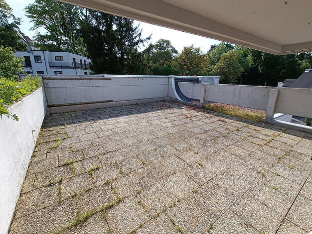 Wohnung zur Miete 899 € 1 Zimmer 63 m² Dachgeschoss, 2. Geschoss Prof.-Kurt-Huber-Str. 6 Berg Landshut 84036