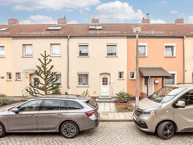 Reihenmittelhaus zum Kauf 219.000 € 4 Zimmer 85,9 m² 167 m² Grundstück Altstadt Brandenburg an der Havel 14770