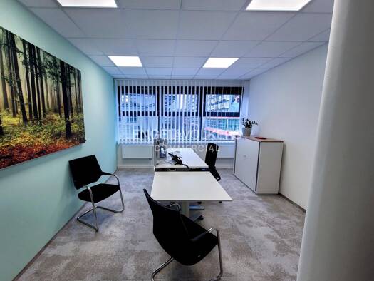 Büro zur Miete 16 € 2.695 m² Bürofläche teilbar ab 130 m² Berlin 10319