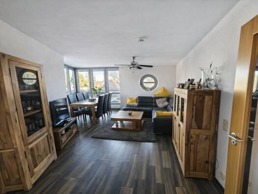 Wohnung zur Miete 950 € 2 Zimmer 56 m² Geschoss 3/3 frei ab 01.09.2026 Göggingen Göggingen 86199