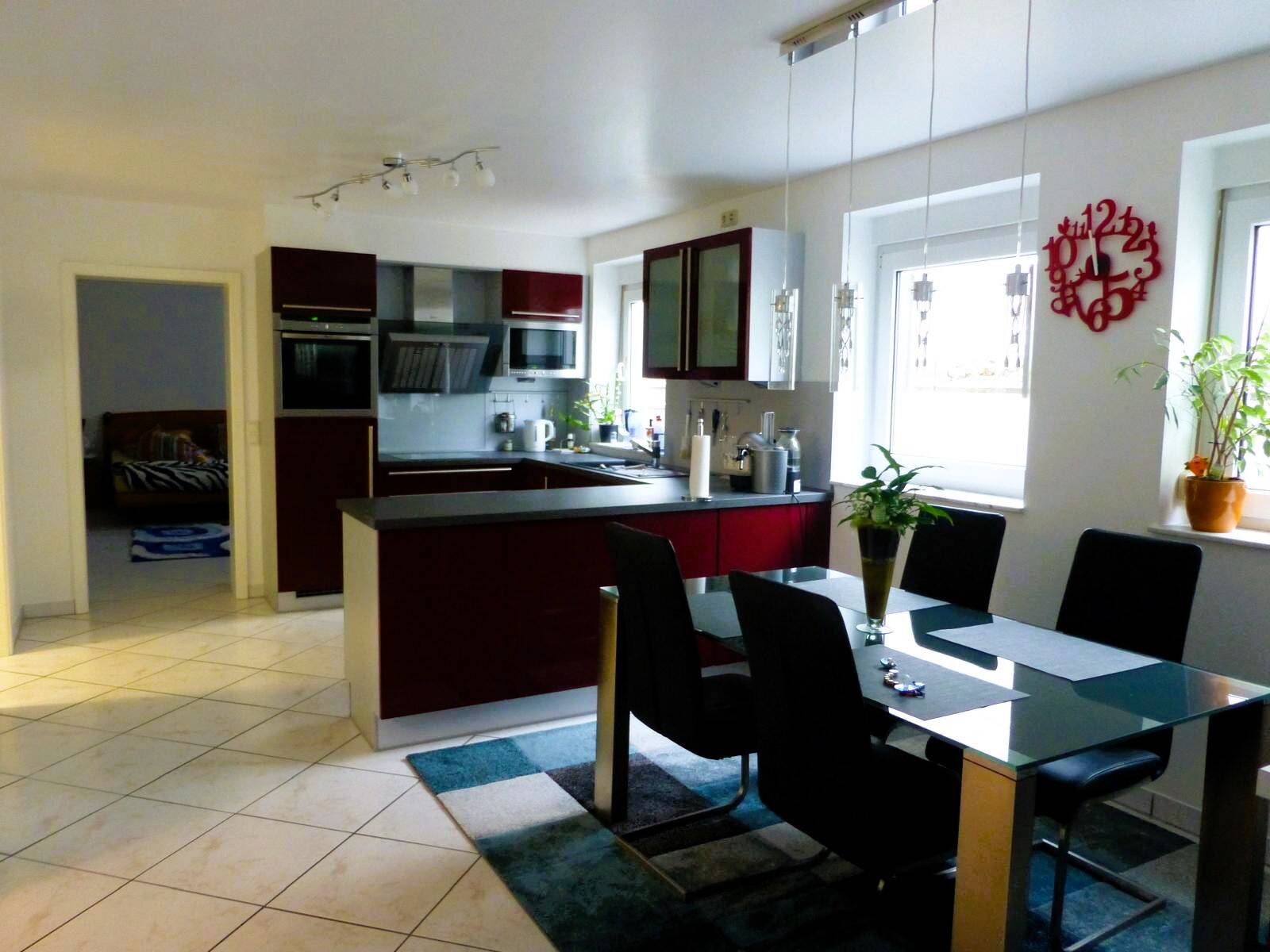 Property thumbnail 2