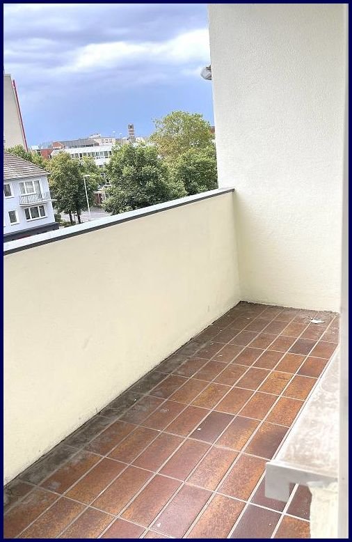 Wohnung zum Kauf provisionsfrei 90.000 € 3 Zimmer 69,2 m²<br/>Wohnfläche 3.<br/>Geschoss Stadtkern - Ost Düren 52351