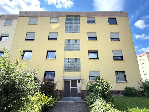 Wohnung zur Miete 750 € 3 Zimmer 77 m² 3. Geschoss frei ab sofort Obervellmar Vellmar 34246