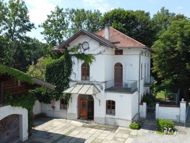 Villa zum Kauf 1.189.000 € 7 Zimmer 255 m² 2.626 m² Grundstück Wald a. d. Alz Garching an der Alz / Wald an der Alz 84518