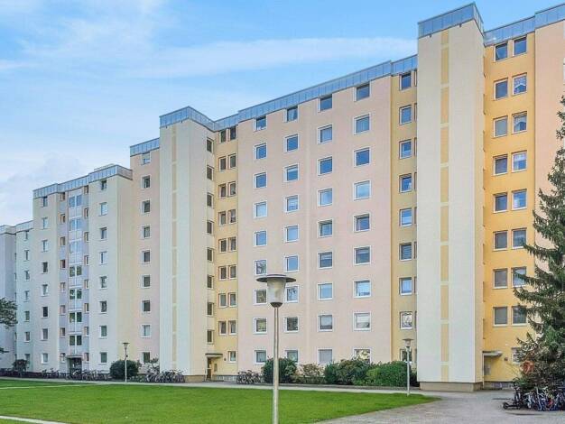 Studio zum Kauf 230.000 € 1 Zimmer 32 m² 8. Geschoss Ramersdorf-Perlach München 81735