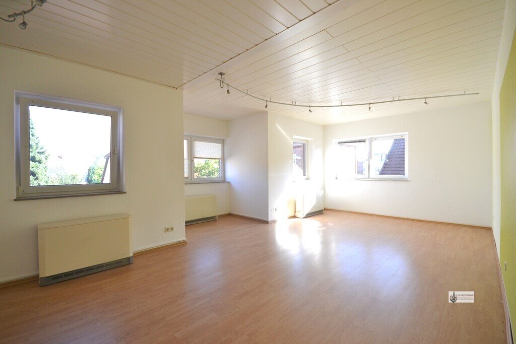 Wohnung zur Miete 750 € 2 Zimmer 91 m²<br/>Wohnfläche 1.<br/>Geschoss 01.03.2025<br/>Verfügbarkeit Syke Syke 28857