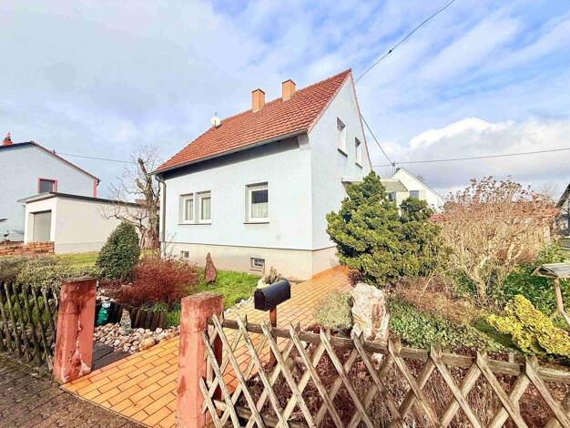 Einfamilienhaus zum Kauf 195.000 € 5 Zimmer 100 m² frei ab sofort Schwemlingen Merzig 66663