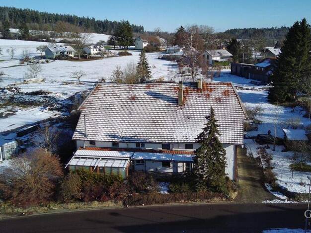 Einfamilienhaus zum Kauf 470.000 € 10 Zimmer 463 m² 3.507 m² Grundstück Hürrlingen Ühlingen-Birkendorf 79777