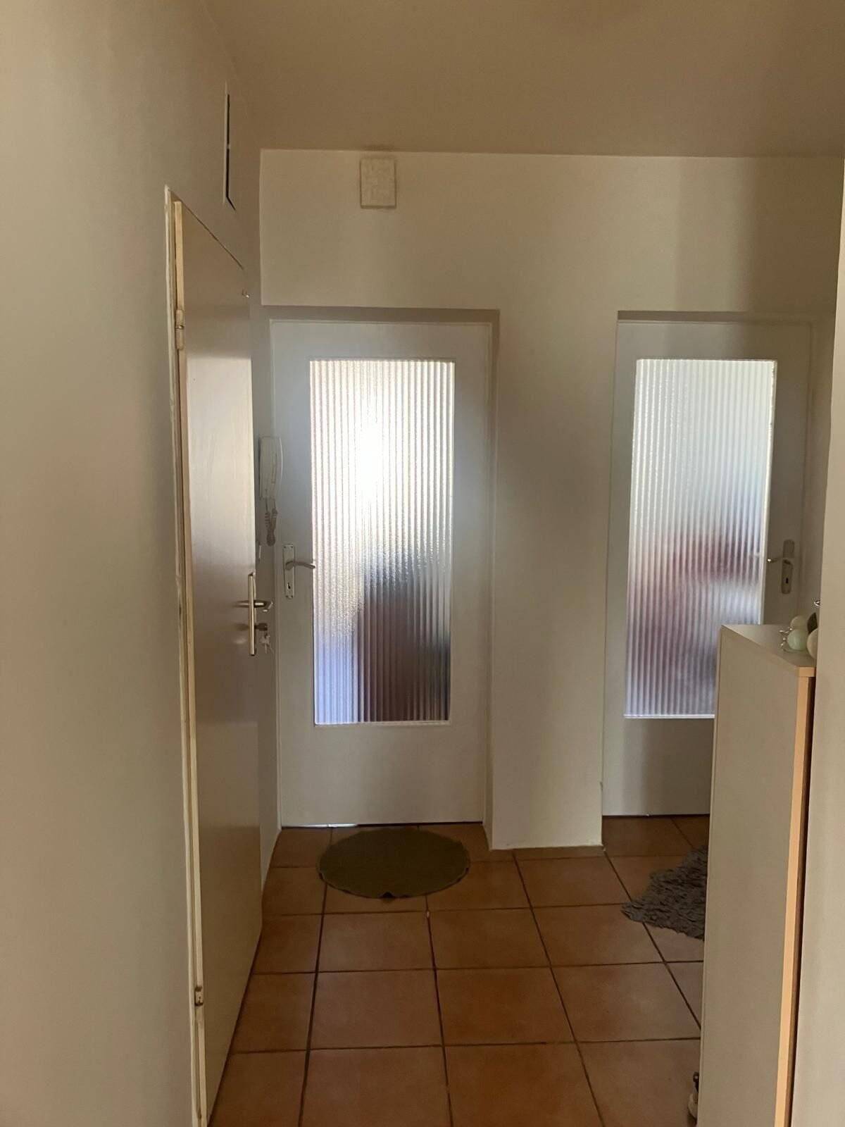 Günstige Etagenwohnung mit 2 Balkonen – Bremen – Vorschaubild 5
