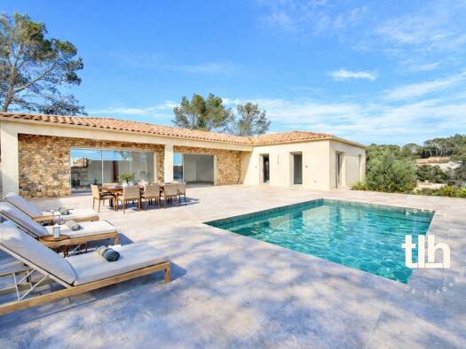 Haus zum Kauf 735.000 € 137 m² 800 m² Grundstück Hôpital Nîmes 30900