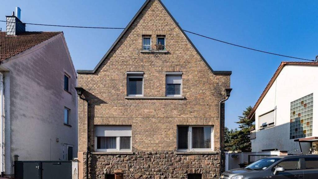 Einfamilienhaus zum Kauf 180.000 € 3,5 Zimmer 127 m² 113 m² Grundstück frei ab sofort Gaulsheim Bingen-Gaulsheim 55411