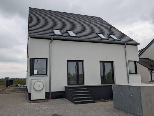 Doppelhaushälfte zum Kauf provisionsfrei 575.000 € 5 Zimmer 146 m² 338 m² Grundstück frei ab sofort Mändlfeld Karlskron 85123