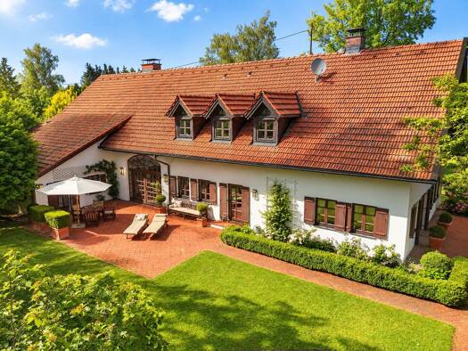 Einfamilienhaus zum Kauf 1.850.000 € 7 Zimmer 345 m² 3.849 m² Grundstück Dornstetten Unterdießen 86944