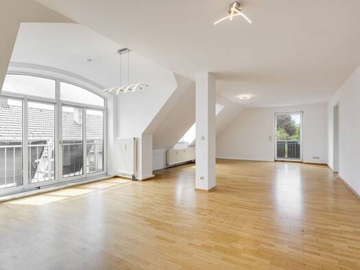 Wohnung zur Miete 1.492 € 4 Zimmer 108 m² Geschoss 2/3 frei ab sofort Weichs Weichs 85258