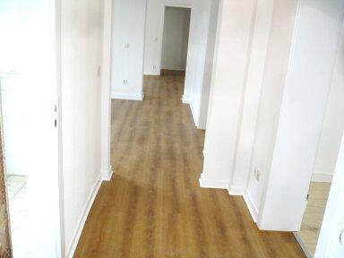 Wohnung zur Miete 950 € 4 Zimmer 94 m² EG frei ab sofort Freisenbruch Essen 45279