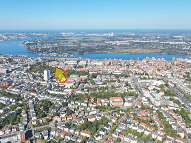 Bürofläche zur Miete 2.215 € 402,8 m² Bürofläche teilbar ab 103 m² Stadtmitte Rostock 18055