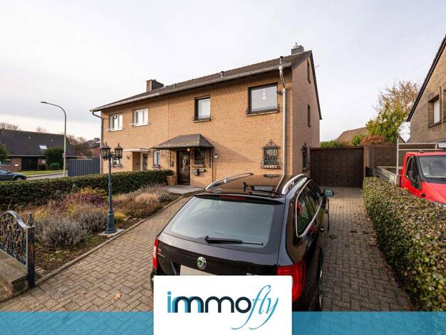 Doppelhaushälfte zum Kauf 299.000 € 4 Zimmer 110 m² 317 m² Grundstück Titz 52445