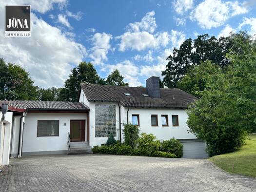 Einfamilienhaus zum Kauf 420.000 € 5 Zimmer 150 m² 925 m² Grundstück frei ab sofort Mangersreuth Kulmbach 95326