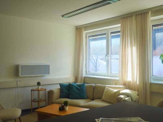 Büro zur Miete 964 € 50 m² Bürofläche Zirl 6170