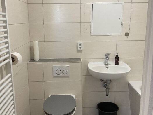 Wohnung zur Miete 300 € 2 Zimmer 56,6 m² 2. Geschoss Gertraudenstraße 42 Hohenstücken Brandenburg 14772