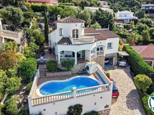 Chalet zum Kauf 650.000 € 3 Zimmer 120 m² Calle Belgica 174, 174 Palau-saverdera 17495