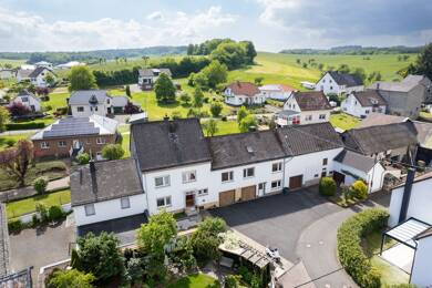 Einfamilienhaus zum Kauf 229.000 € 8 Zimmer 185 m² 1.819 m² Grundstück Utzerath 54552