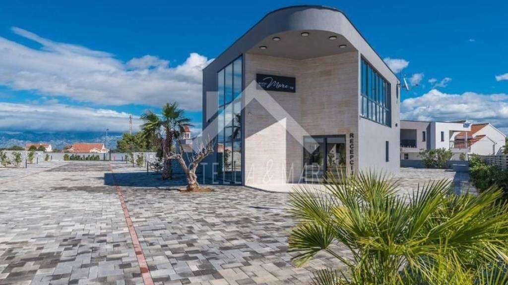 Ladenfläche zum Kauf 5.000.000 € 24 Zimmer Vir