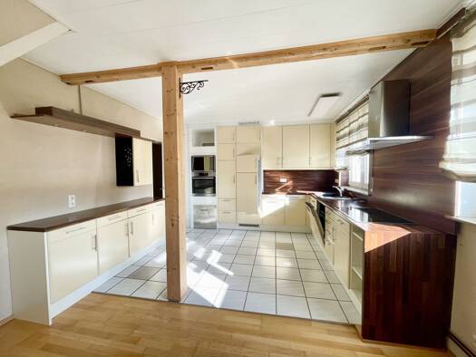 Wohnung zum Kauf provisionsfrei 329.000 € 5 Zimmer 128 m² Geschoss 2/3 Lessingstraße 8 Aldingen 78554