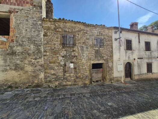 Haus zum Kauf 44.000 € 4 Zimmer 140 m² Draguc, Cerovlje Cerovlje