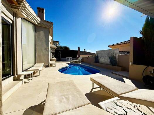 Villa zum Kauf 1.395.000 € 4 Zimmer 235 m² 610 m² Grundstück Benalmádena 29630