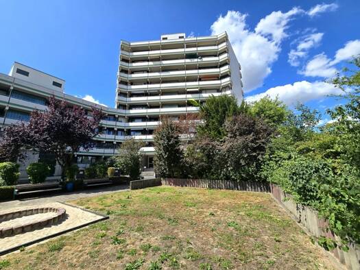Wohnung zum Kauf 269.500 € 3,5 Zimmer 106,6 m² 2. Geschoss Bischofsheim 65474