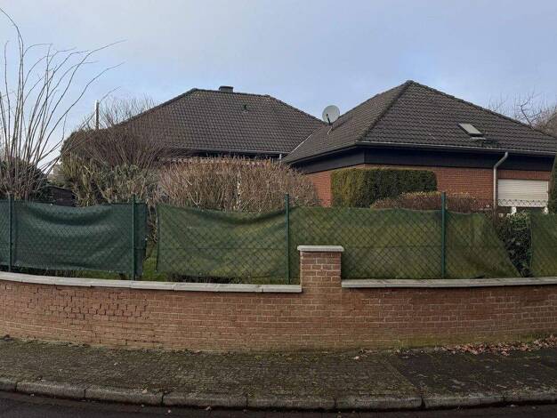 Einfamilienhaus zur Miete 2.200 € 6 Zimmer 220 m² 585 m² Grundstück Brüggen Kerpen-Brüggen 50169