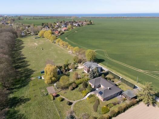 Einfamilienhaus zum Kauf 985.000 € 7 Zimmer 226 m² 2.088 m² Grundstück Klein Bollhagen Wittenbeck / Klein Bollhagen 18209