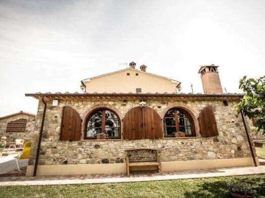 Einfamilienhaus zum Kauf 1.200.000 € 6 Zimmer 500 m² 38.000 m² Grundstück Pisa 56128