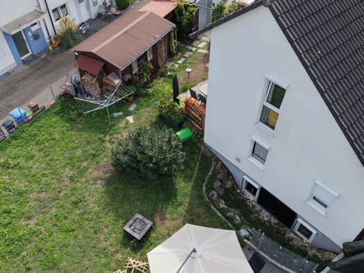 Mehrfamilienhaus zum Kauf provisionsfrei 1.190.000 € 7 Zimmer 275 m² 556 m² Grundstück frei ab 06.06.2027 Zum Seebühl 2 Güttingen Radolfzell am Bodensee 78315