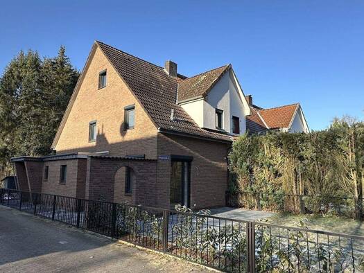 Reihenendhaus zum Kauf 188.000 € 4 Zimmer 95 m² 188 m² Grundstück Höfer 29361