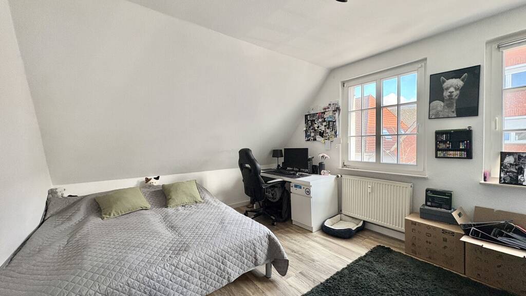 Wohnung zur Miete 630 € 4 Zimmer 93 m² frei ab 01.07.2026 Lohne Lohne (Oldenburg) 49393