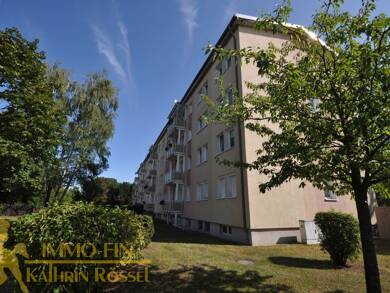Wohnung zum Kauf 65.000 € 4 Zimmer 69,6 m² Dachgeschoss, 3. Geschoss Weißwasser 02943