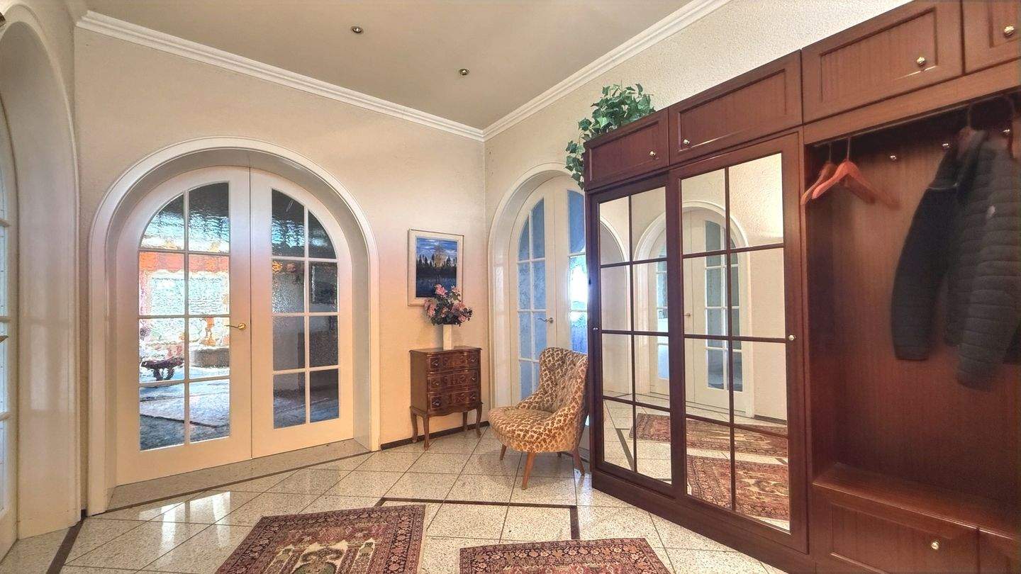 Immobilie in Langenburg - Das Haus der Extraklasse in Langenburg - zeitlose Architektur in Bestlage - Bild 3