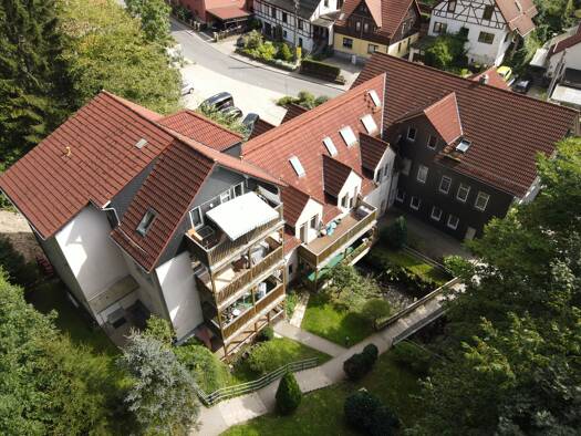 Wohnung zur Miete 620 € 3 Zimmer 83 m² Suhl 98528