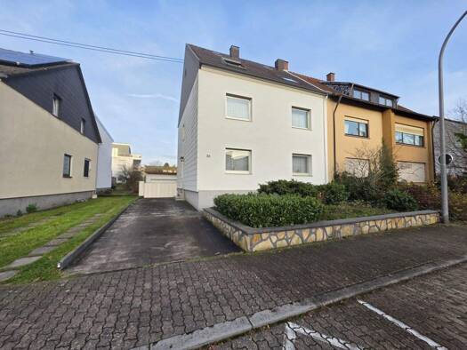Einfamilienhaus zur Miete 950 € 5 Zimmer 120 m² 678 m² Grundstück frei ab sofort Rodener Straße 50 Fraulautern Saarlouis 66740