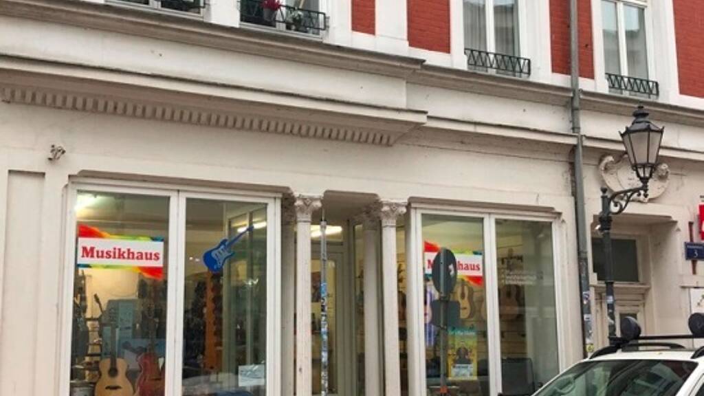 Verkaufsfläche zur Miete 1.484 € 174,6 m² Verkaufsfläche Altstadt Schwerin 19055