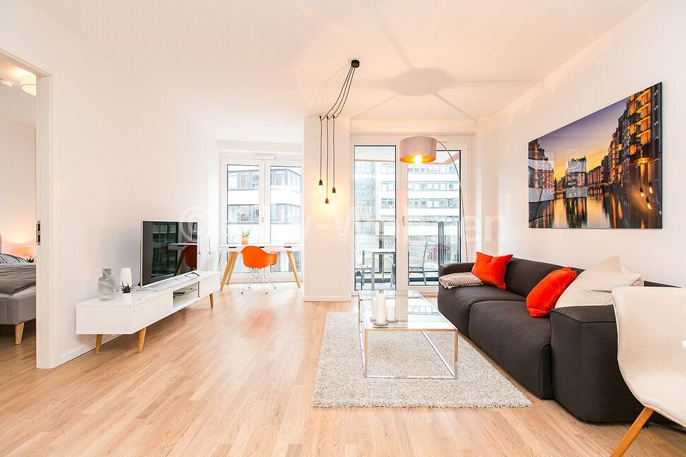 Wohnung zur Miete Wohnen auf Zeit 2.390 € 2 Zimmer 61 m²<br/>Wohnfläche 01.01.2025<br/>Verfügbarkeit Alter Steinweg Neustadt Hamburg 20459