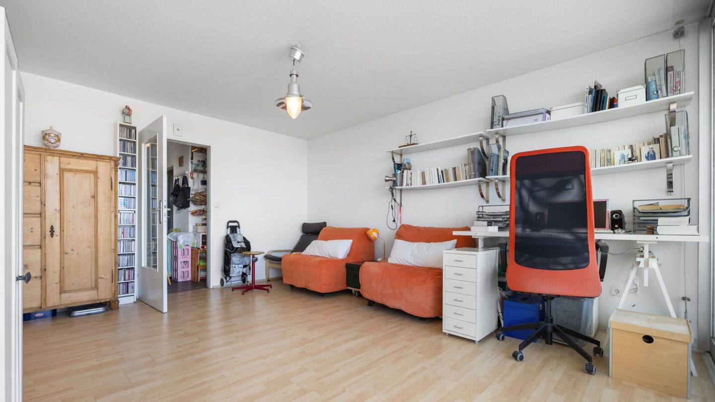 Property thumbnail 8