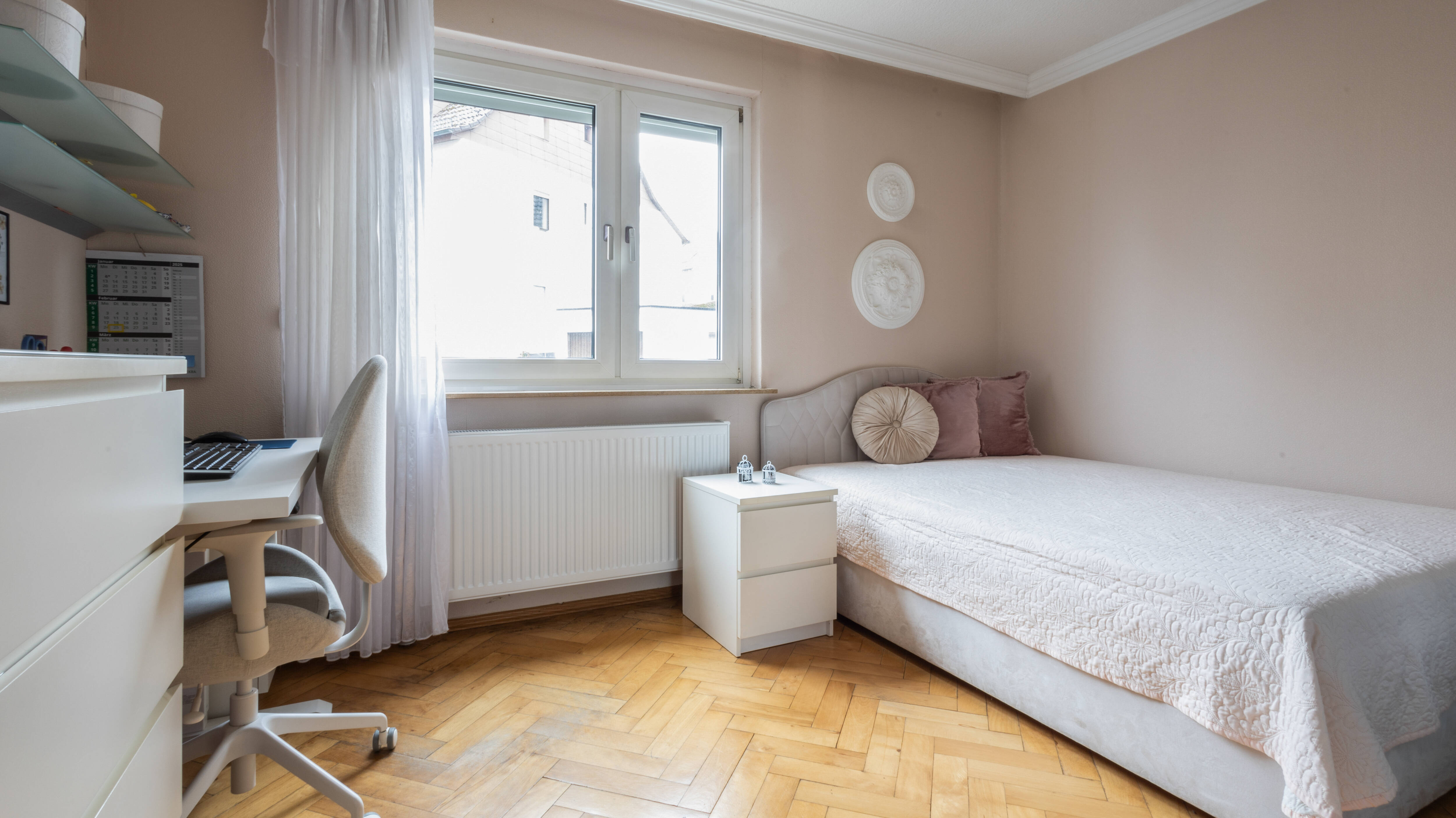 Property thumbnail 8