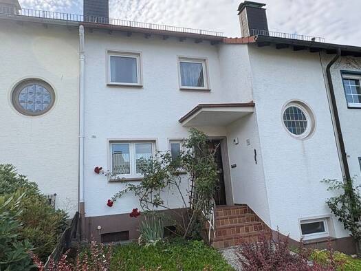 Reihenmittelhaus zum Kauf 119.000 € 4 Zimmer 91,9 m² 258 m² Grundstück Neuenrade Neuenrade 58809