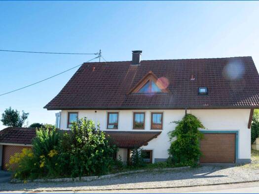 Mehrfamilienhaus zum Kauf 615.000 € 6,5 Zimmer 179 m² 508 m² Grundstück Aach-Linz Pfullendorf / Aach-Linz 88630