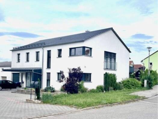 Wohnung zur Miete 1.265 € 4 Zimmer 115 m² Geschoss 1/2 frei ab 01.11.2026 Großberghausen Freystadt 92342
